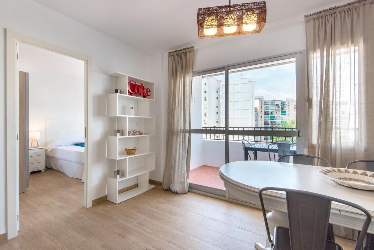 The 7Th Corner, Hugh Apartment Ideal For Groups Μάλαγα Εξωτερικό φωτογραφία
