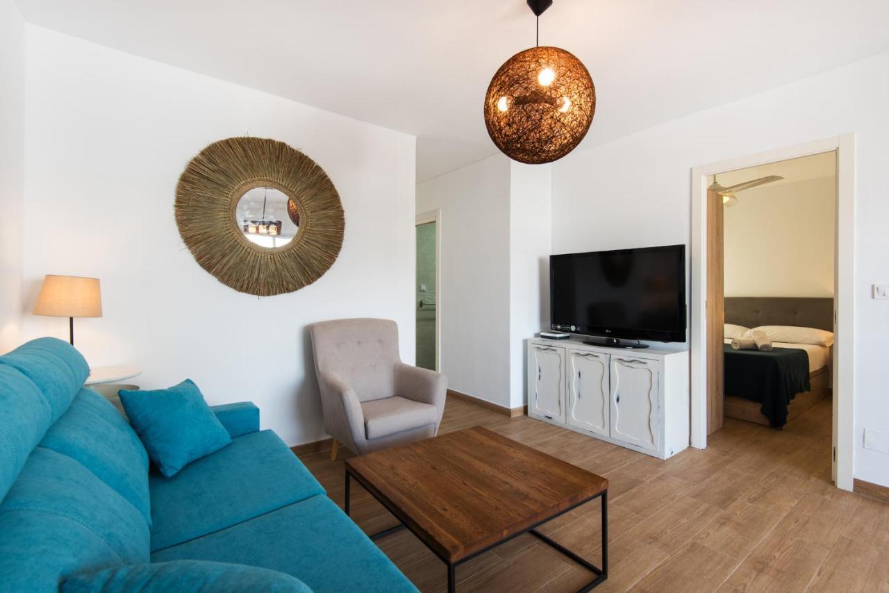 The 7Th Corner, Hugh Apartment Ideal For Groups Μάλαγα Εξωτερικό φωτογραφία