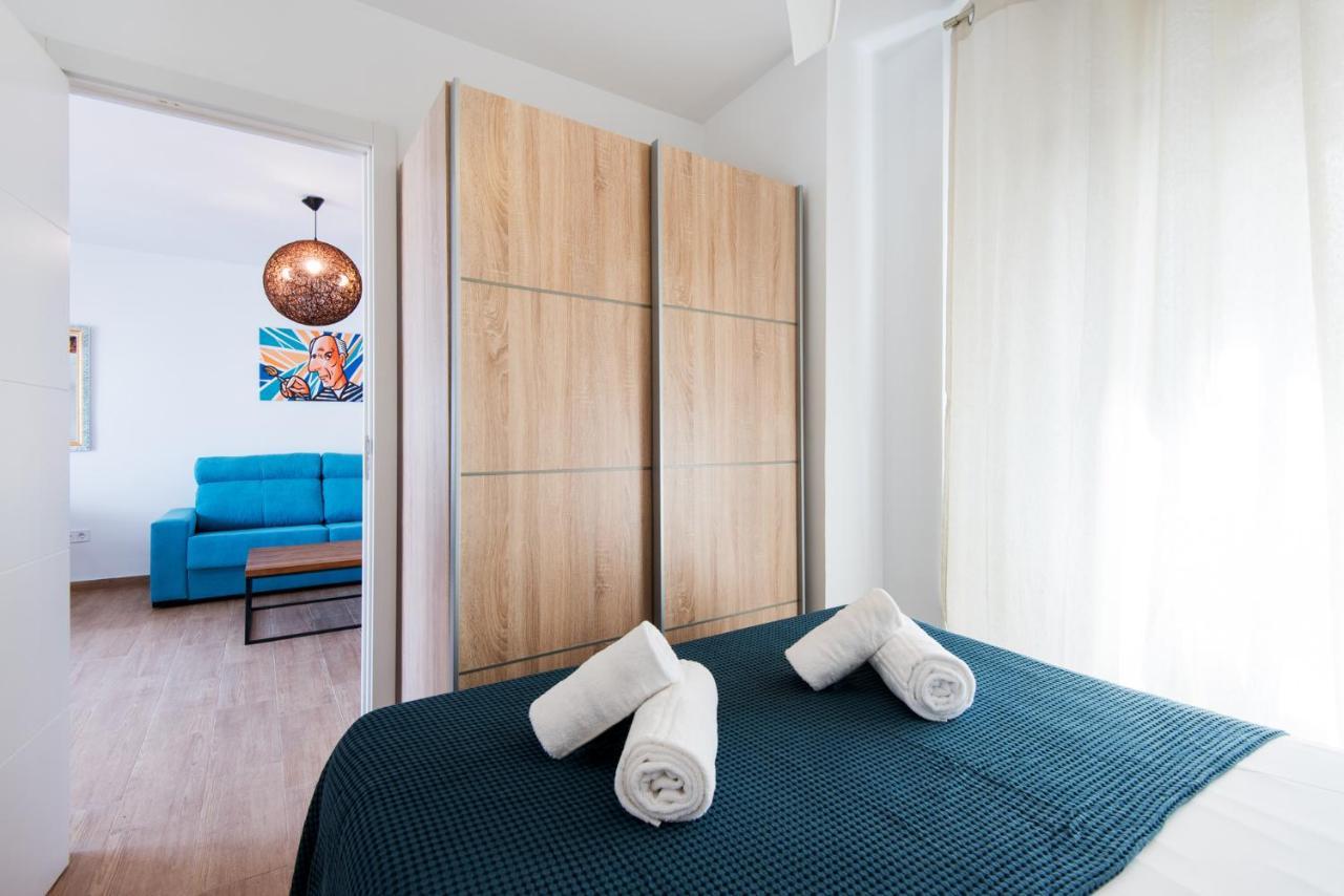 The 7Th Corner, Hugh Apartment Ideal For Groups Μάλαγα Εξωτερικό φωτογραφία