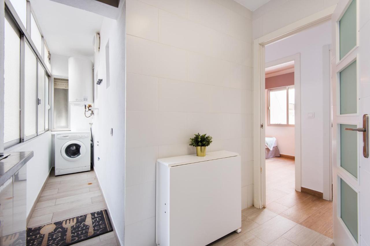 The 7Th Corner, Hugh Apartment Ideal For Groups Μάλαγα Εξωτερικό φωτογραφία