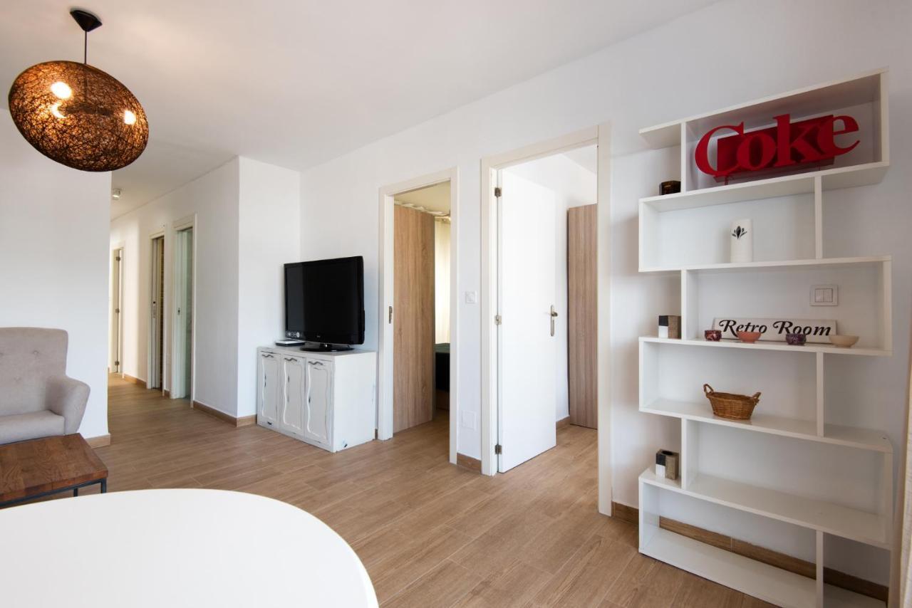 The 7Th Corner, Hugh Apartment Ideal For Groups Μάλαγα Εξωτερικό φωτογραφία